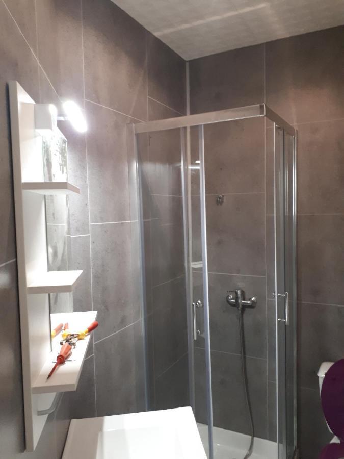Rent4Night Grenoble Aigle Apartman Kültér fotó